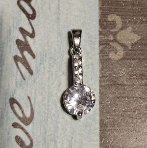 Beautiful Sterling Silver 925 Round Pendant